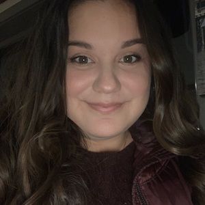 Meet your Posher, Fabiola